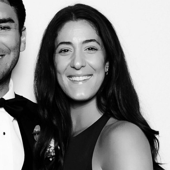 🤍 Meet your Posh Ambassador, Amanda - Picture 2 of 2